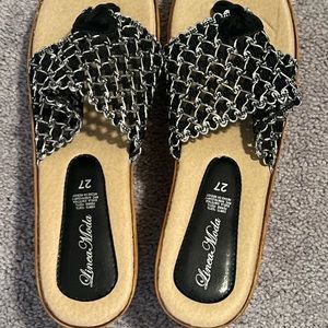 Linea Moda Shoes